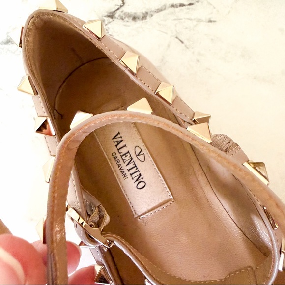 Valentino Garavani Rockstud Caged Nude Patent Leather Pointed Toe Ballet Flats - Picture 4 of 11